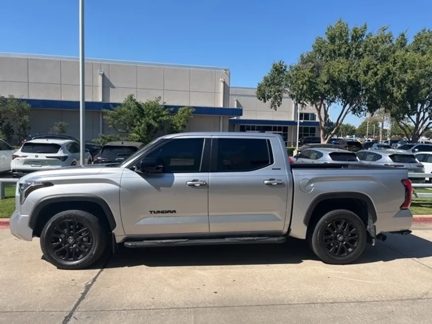 2025 Toyota Tundra Limited photo 1