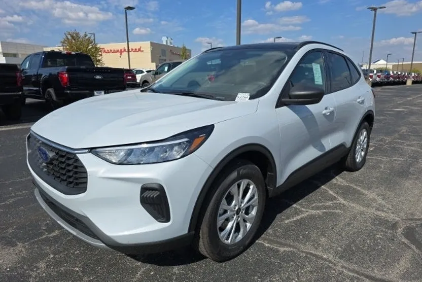 2025 Ford Escape Active photo 1