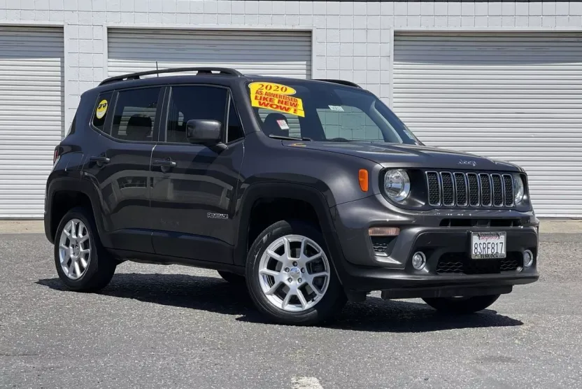 2020 Jeep Renegade Latitude photo 1