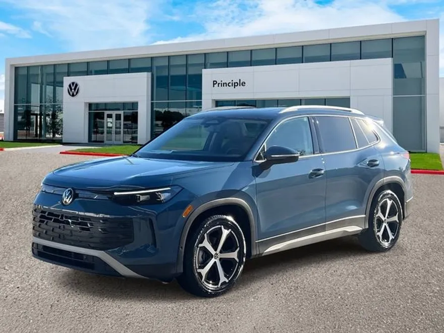 2025 Volkswagen Tiguan SE photo 1
