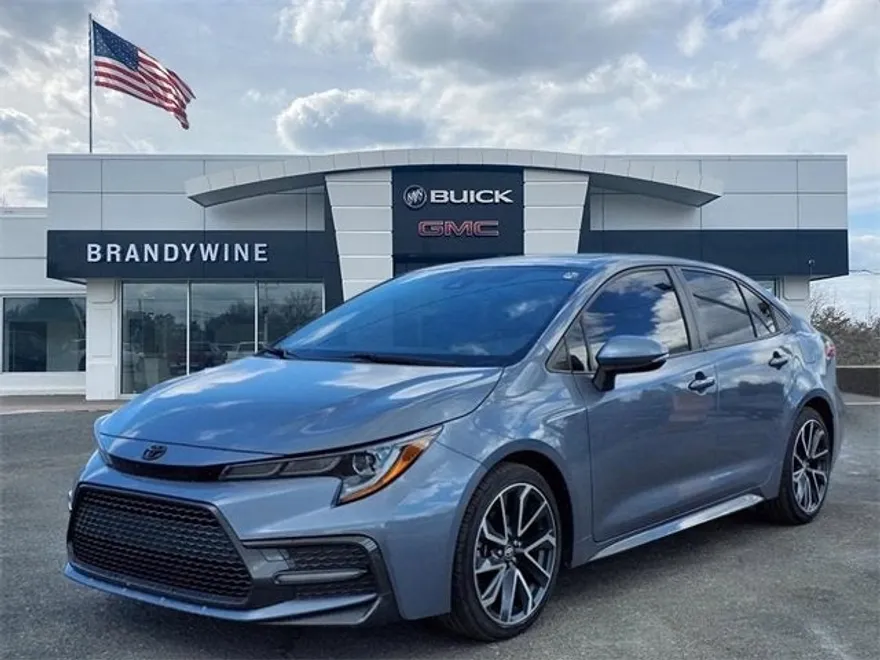 2022 Toyota Corolla SE photo 1