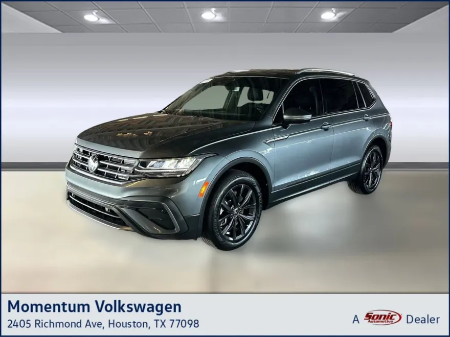 2024 Volkswagen Tiguan SE Wolfsburg Edition photo 1