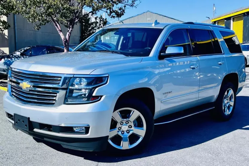 2019 Chevrolet Tahoe Premier photo 1
