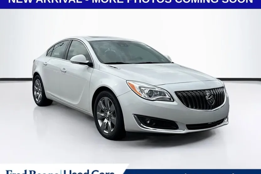 2016 Buick Regal Premium II photo 1