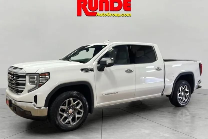 2024 Gmc Sierra 1500 SLT photo 1