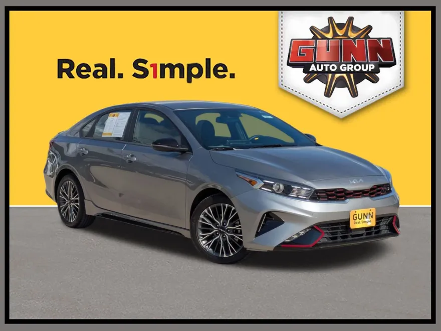 2024 Kia Forte GT-Line photo 1