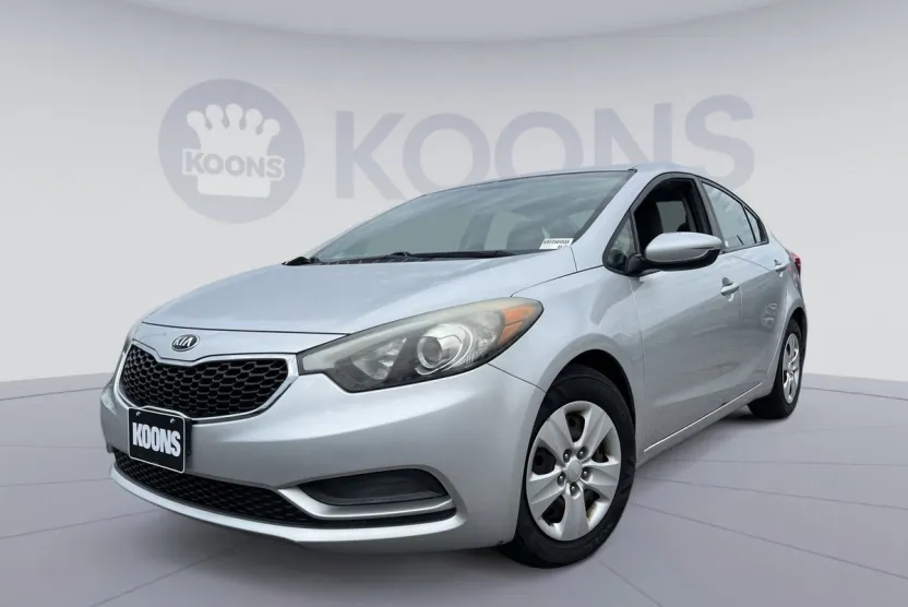 2015 Kia Forte LX photo 1