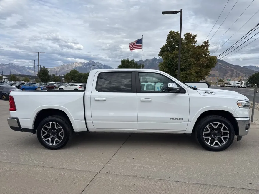 2025 Ram 1500 Laramie photo 1