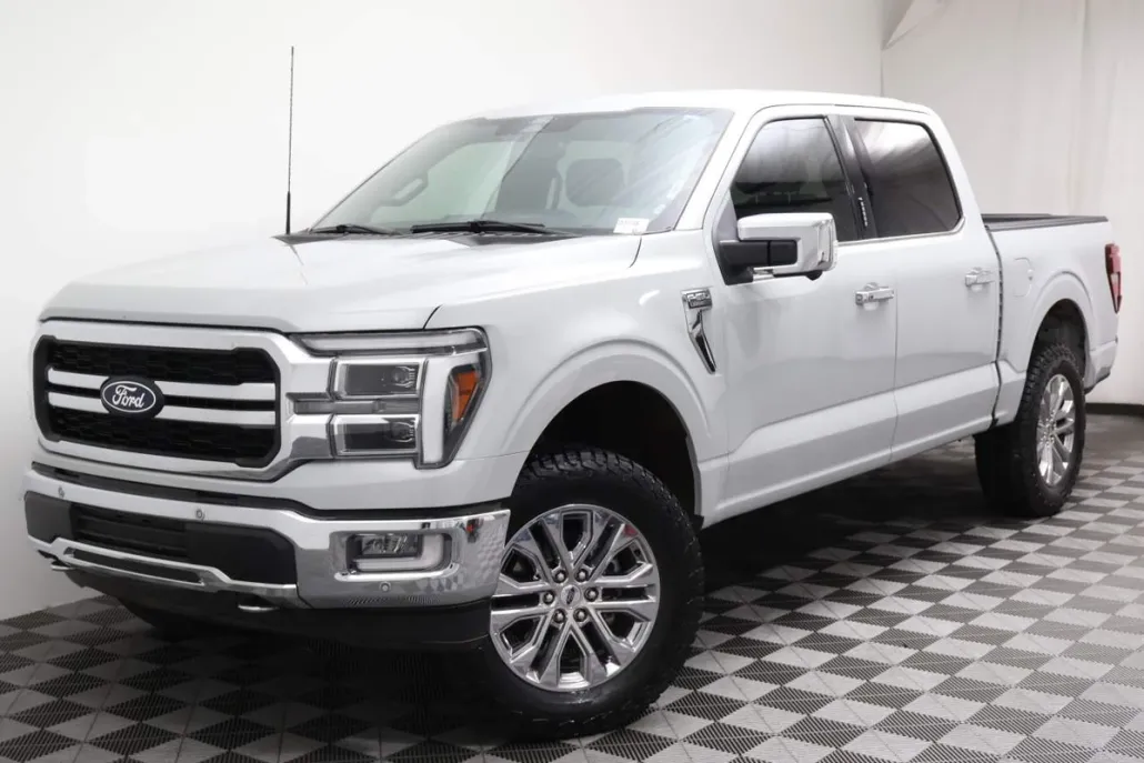 2024 Ford F-150 Lariat photo 1