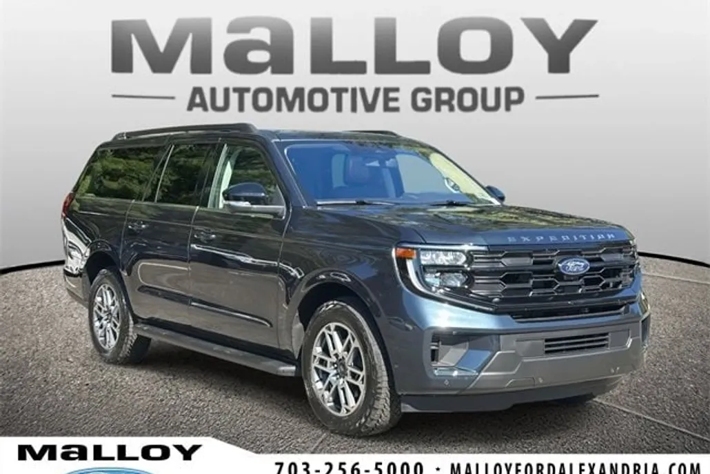 2025 Ford Expedition MAX photo 1