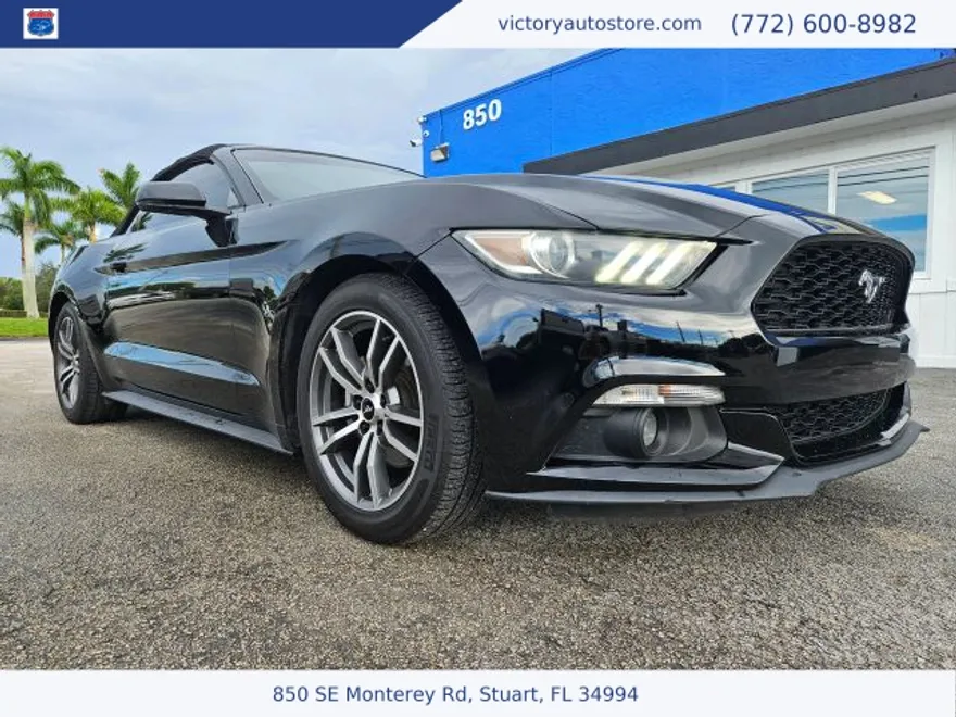 2015 Ford Mustang EcoBoost Premium photo 1