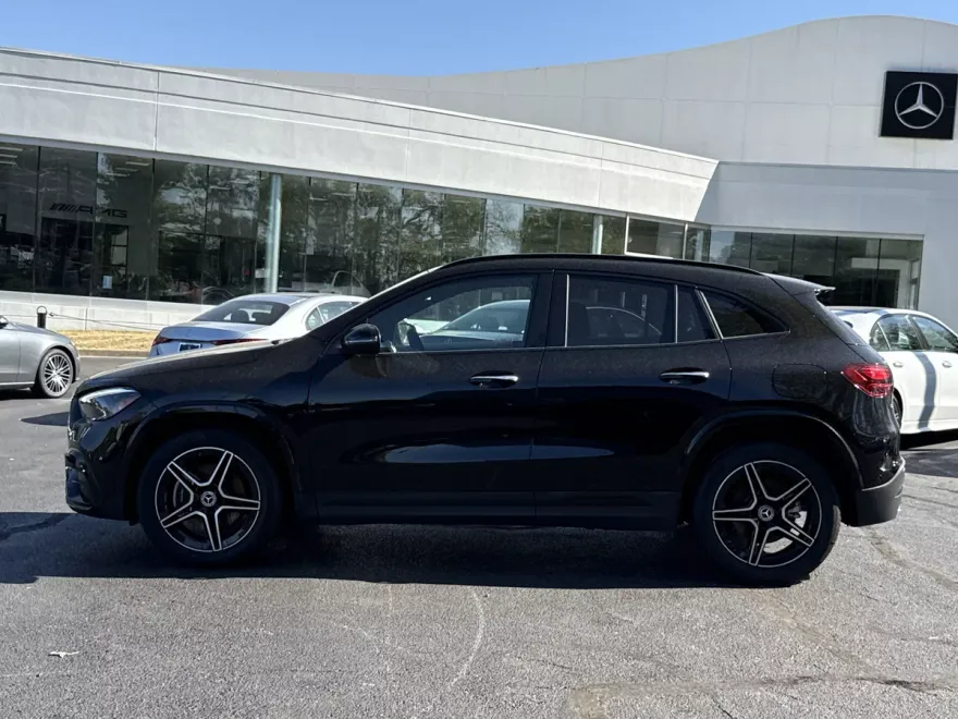 2025 Mercedes Benz GLA 250 photo 1