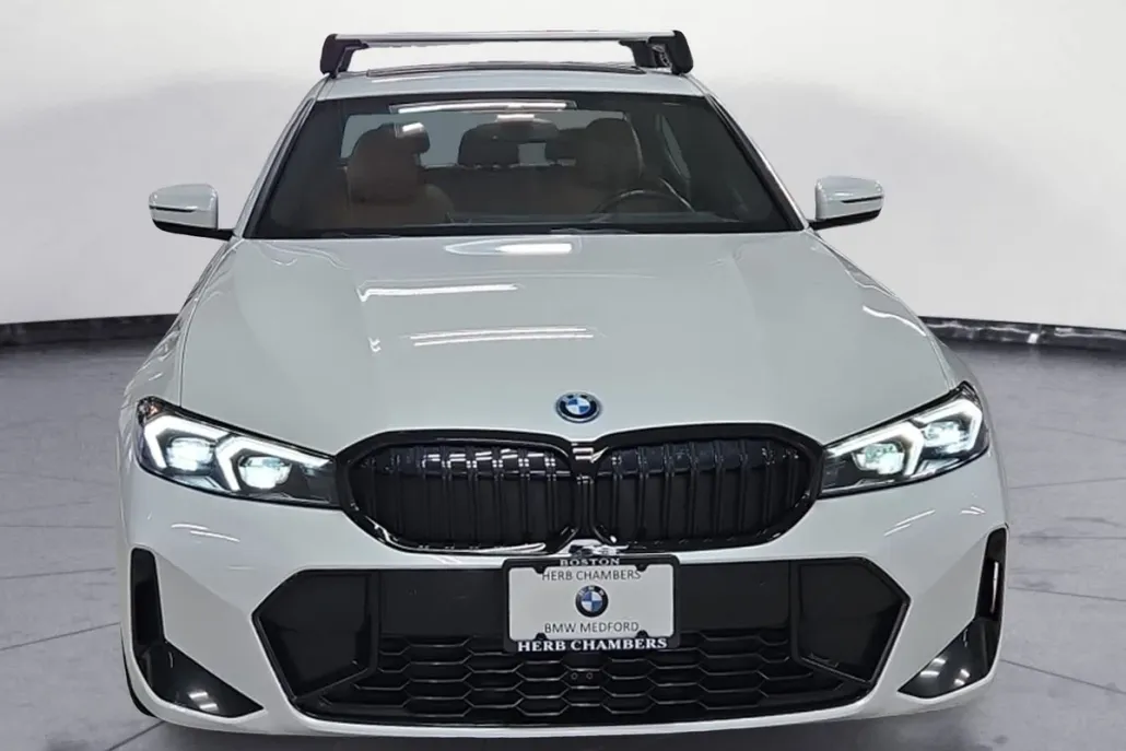 2023 Bmw 330e xDrive photo 1