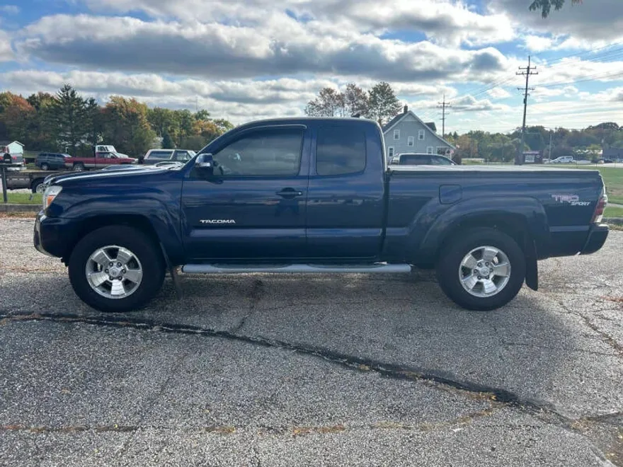 2012 Toyota Tacoma V6 photo 1