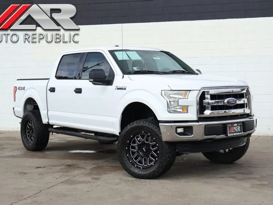 2015 Ford F-150 XLT photo 1