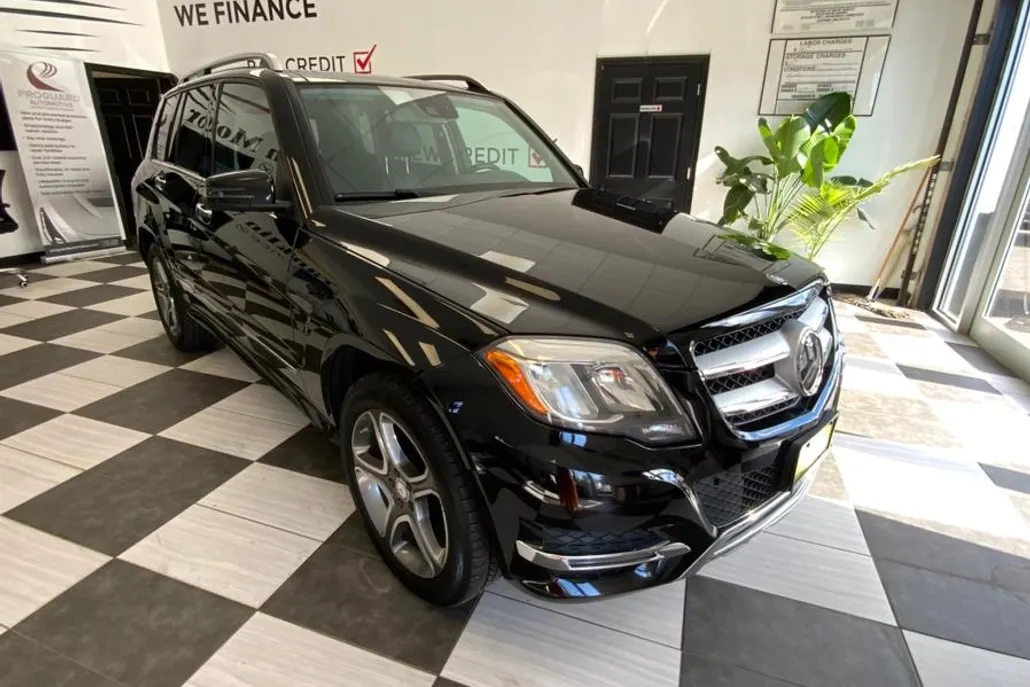2015 Mercedes Benz GLK 4MATIC 250 BlueTEC photo 1