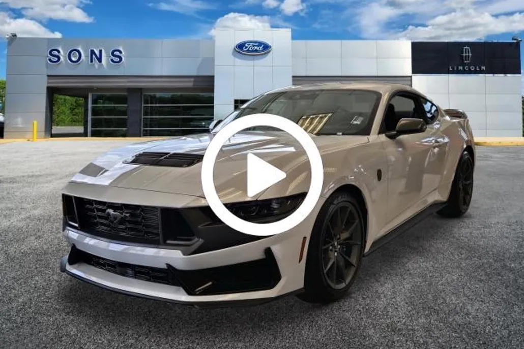 2025 Ford Mustang Dark Horse Premium photo 1