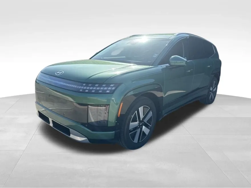 2026 Hyundai Ioniq SEL photo 1