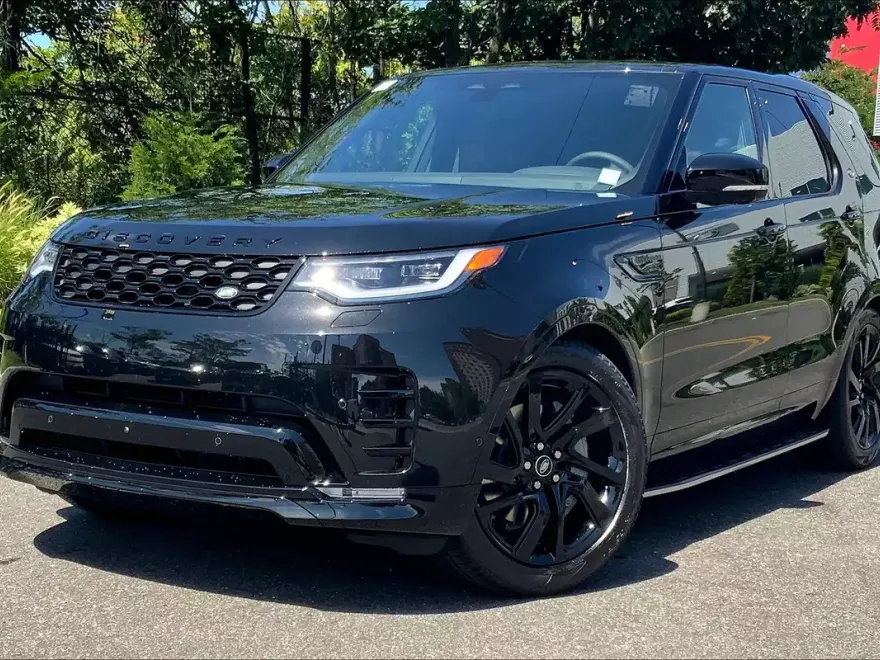 2025 Land Rover Discovery SE photo 1