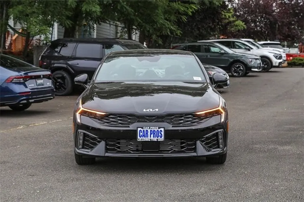 2026 Kia K5 GT-Line photo 1