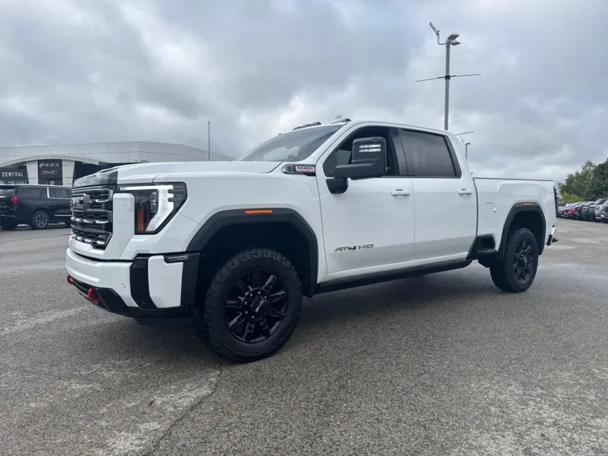 2025 Gmc Sierra 2500 HD AT4 photo 1