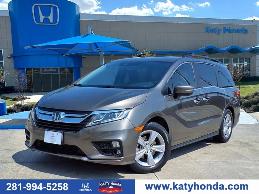 2018 Honda Odyssey photo 1