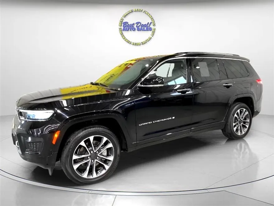 2021 Jeep Grand Cherokee Overland photo 1
