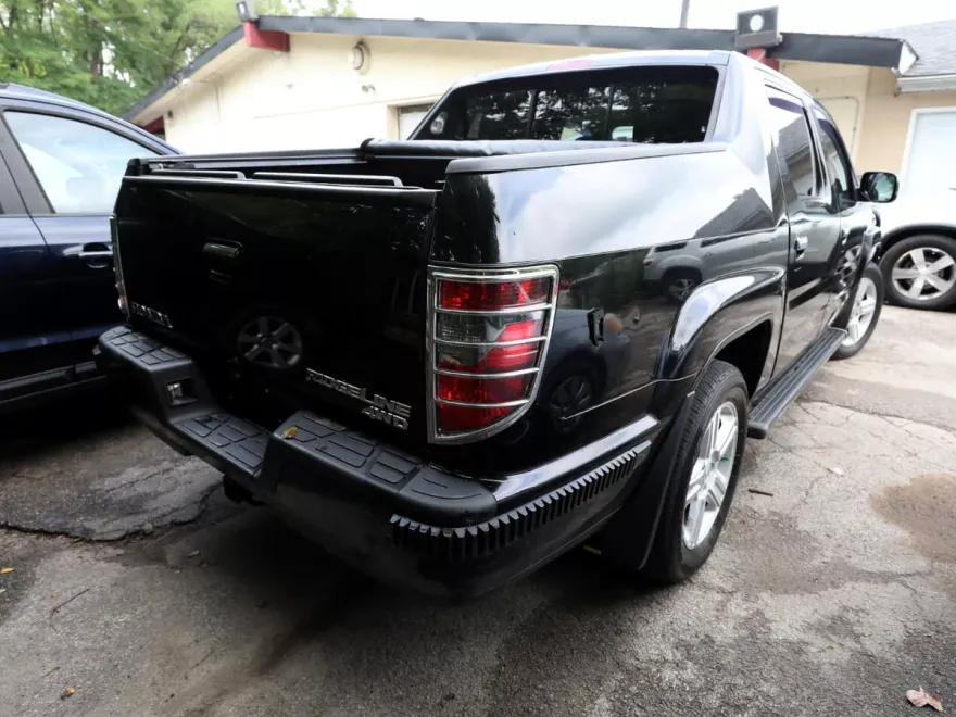 2013 Honda Ridgeline RTL photo 5