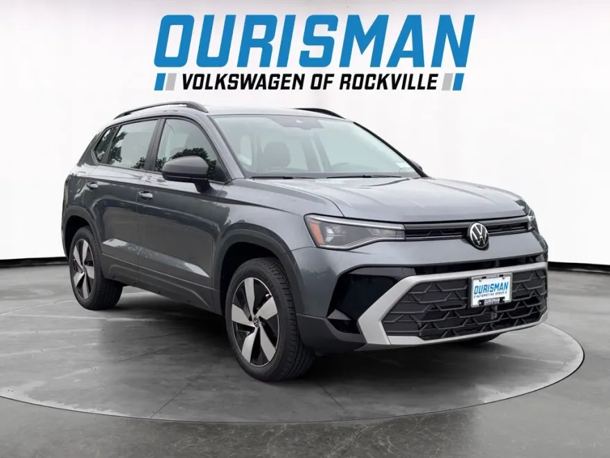 2025 Volkswagen Taos S photo 1