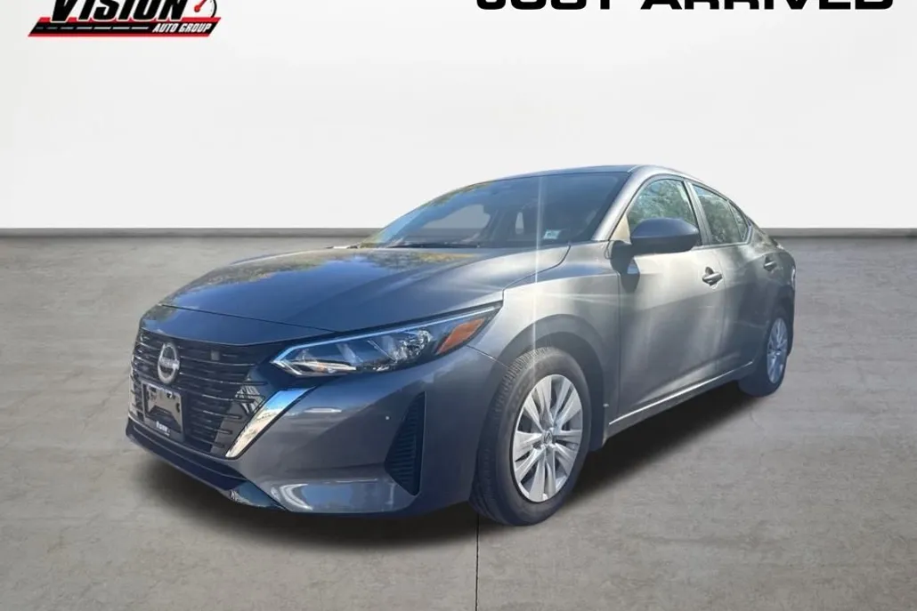 2025 Nissan Sentra S photo 1