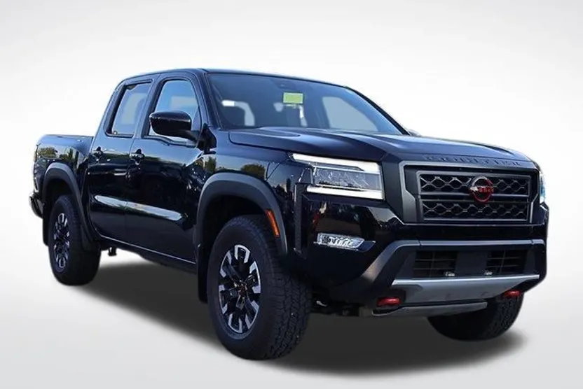 2024 Nissan Frontier PRO-4X photo 1