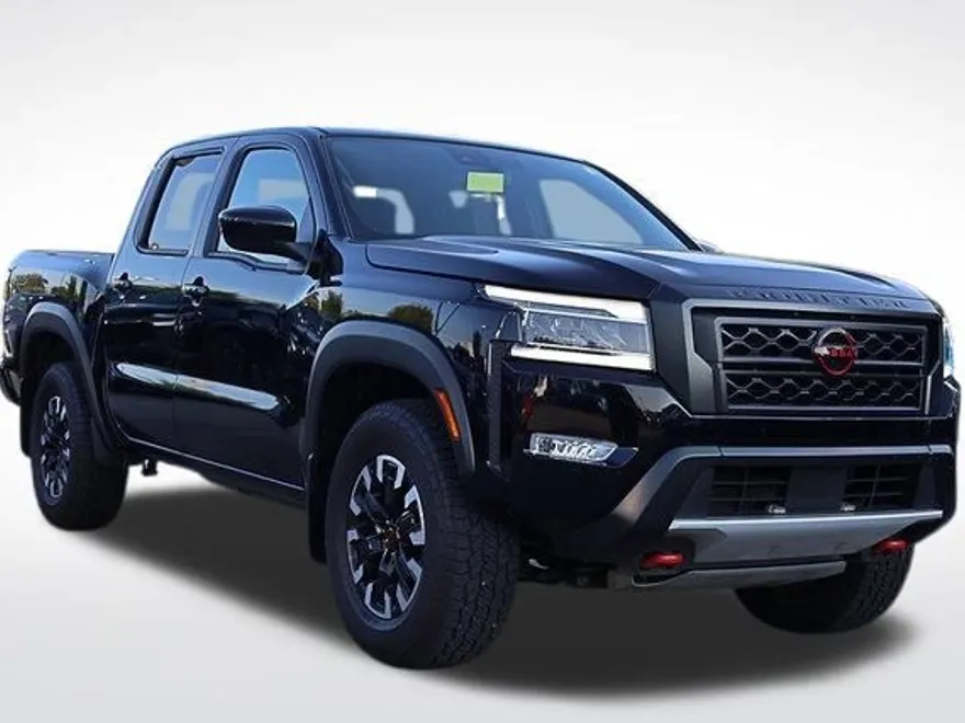 2024 Nissan Frontier PRO-4X photo 1
