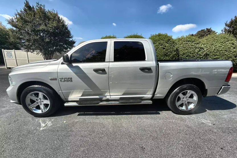 2016 Ram 1500 Express photo 1