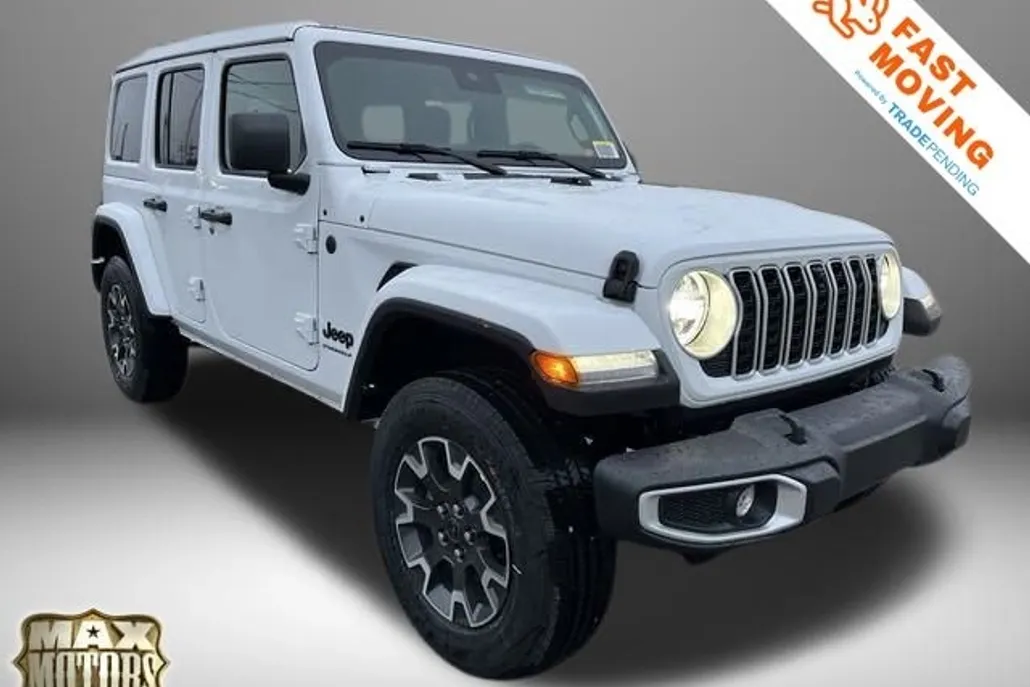 2025 Jeep Wrangler Sahara photo 1