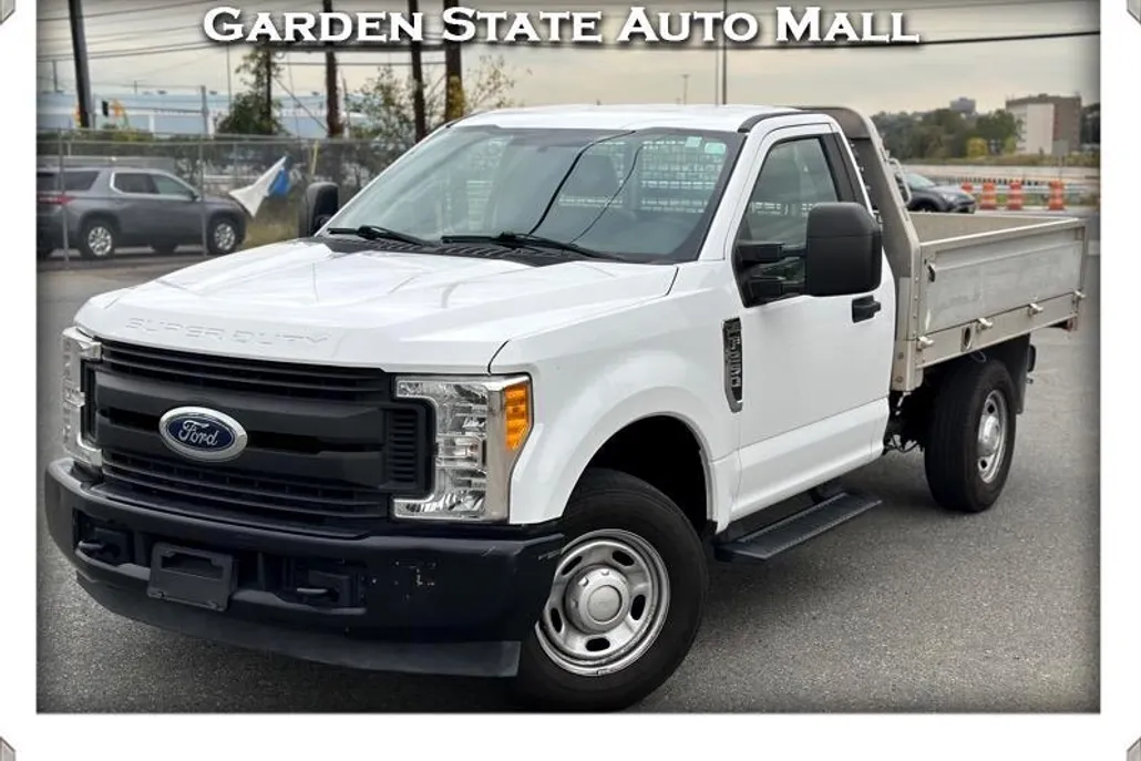 2017 Ford F-250 XL photo 1