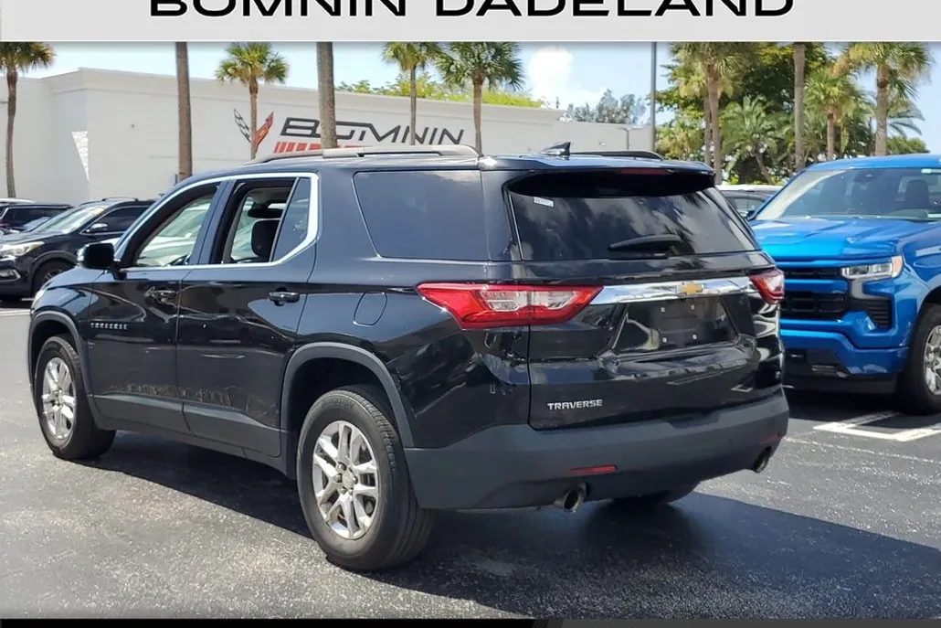 2020 Chevrolet Traverse Cloth photo 1