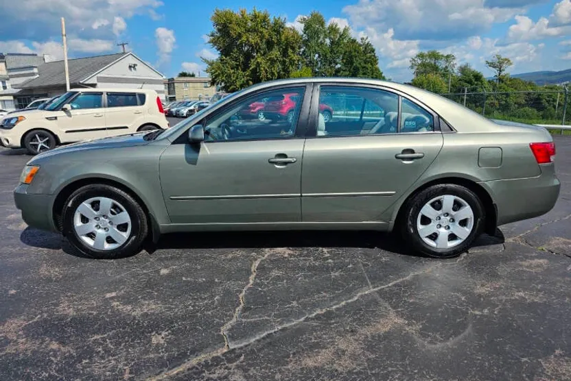 2008 Hyundai Sonata GLS photo 1