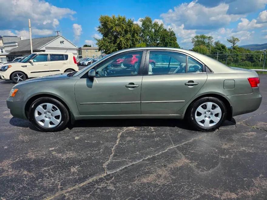2008 Hyundai Sonata GLS photo 1