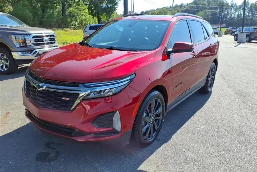 2022 Chevrolet Equinox RS photo 1