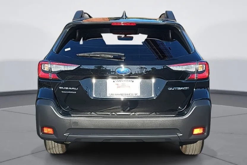 2023 Subaru Outback Premium photo 1