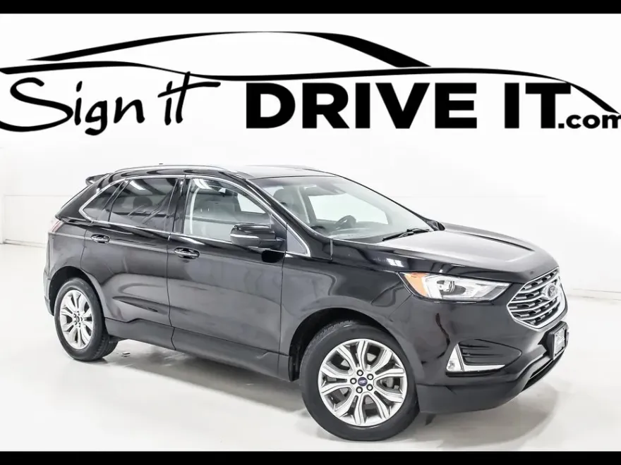 2019 Ford Edge Titanium photo 1