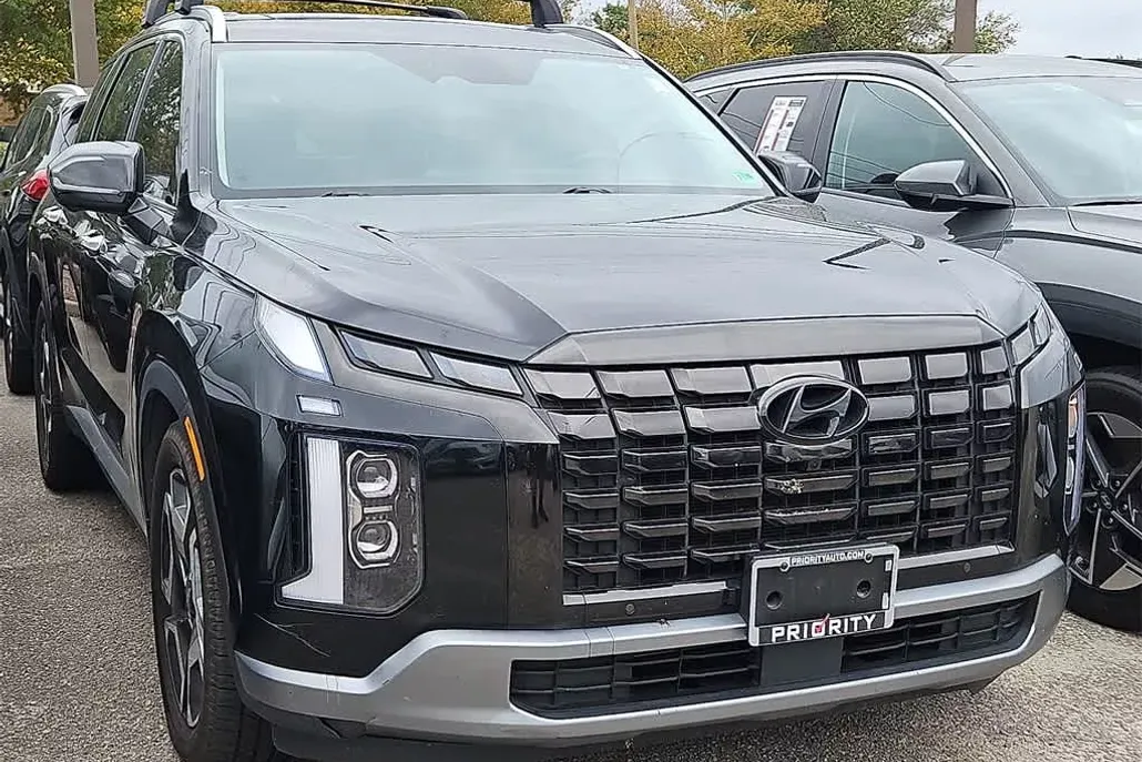 2023 Hyundai Palisade Limited photo 1