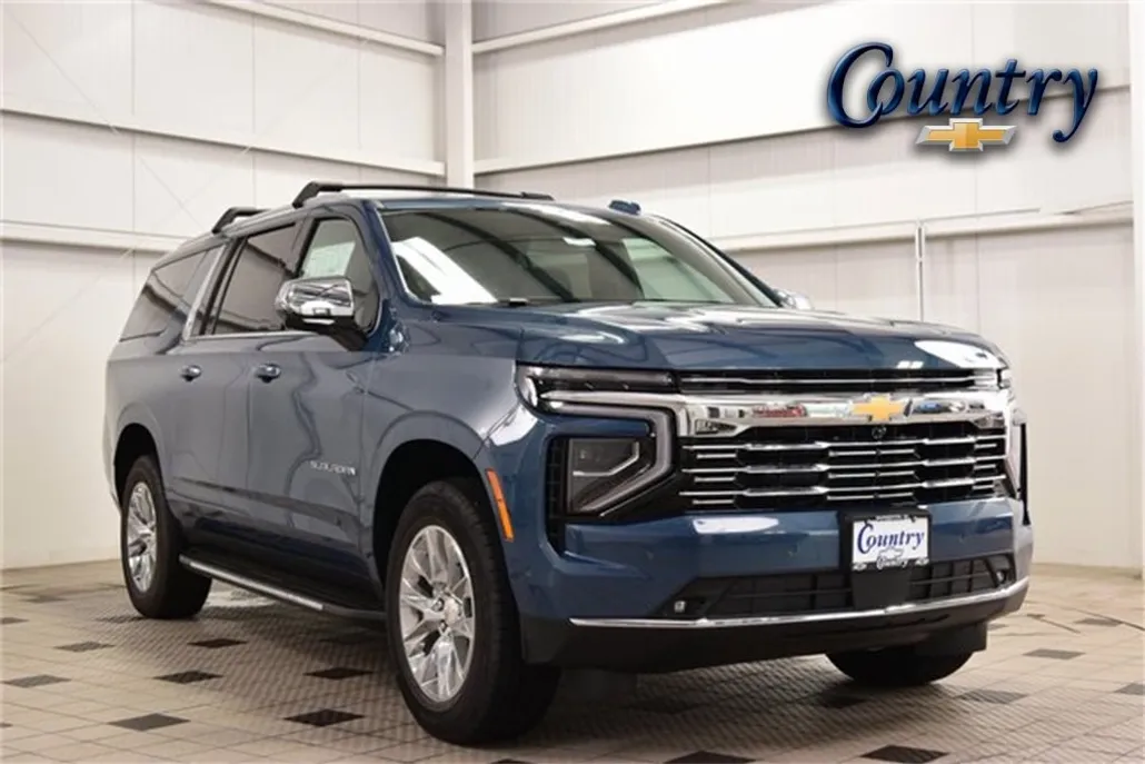 2025 Chevrolet Suburban Premier photo 1