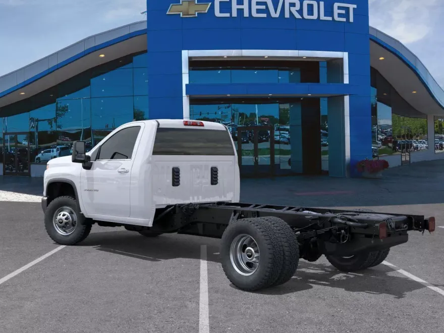 2025 Chevrolet Silverado 3500HD Work Truck photo 1