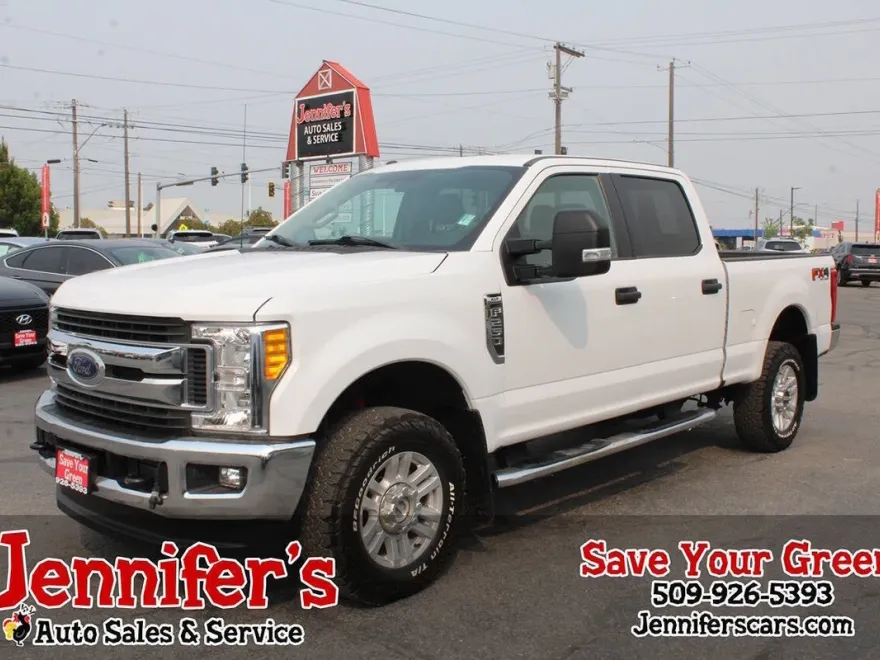 2017 Ford F-250 XLT photo 1