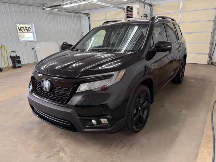 2021 Honda Passport Elite photo 1