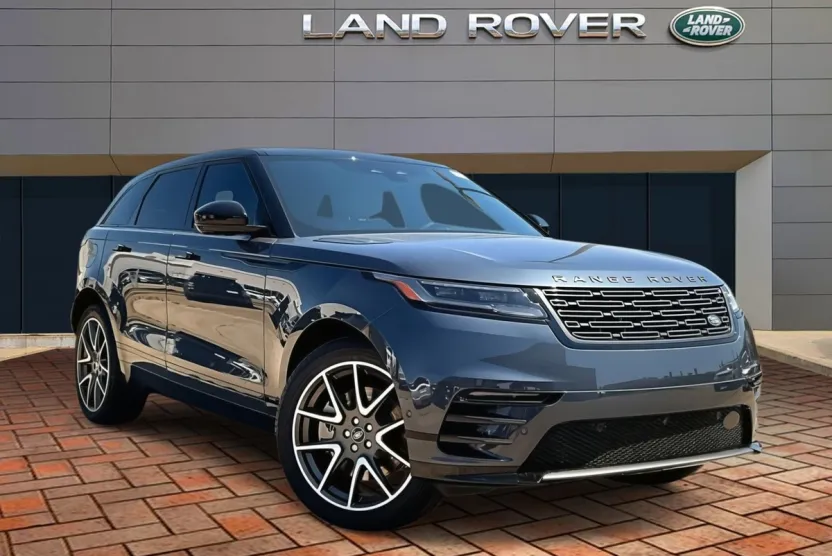 2026 Land Rover Range Rover Velar SE photo 1