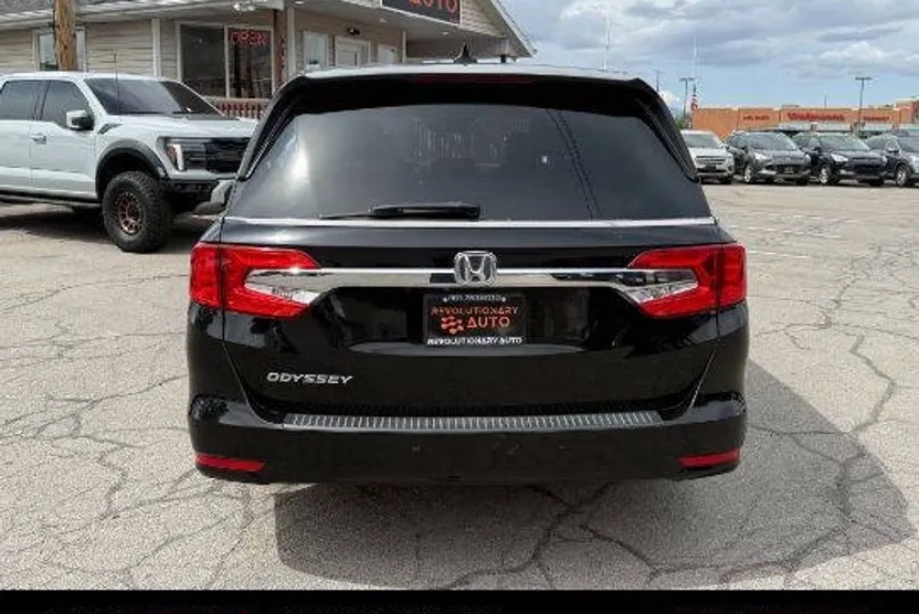 2018 Honda Odyssey EX-L photo 1
