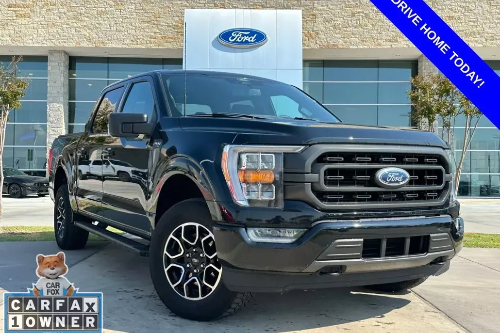 2022 Ford F-150 XLT photo 1