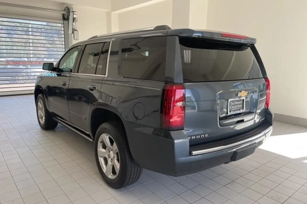 2019 Chevrolet Tahoe Premier photo 1